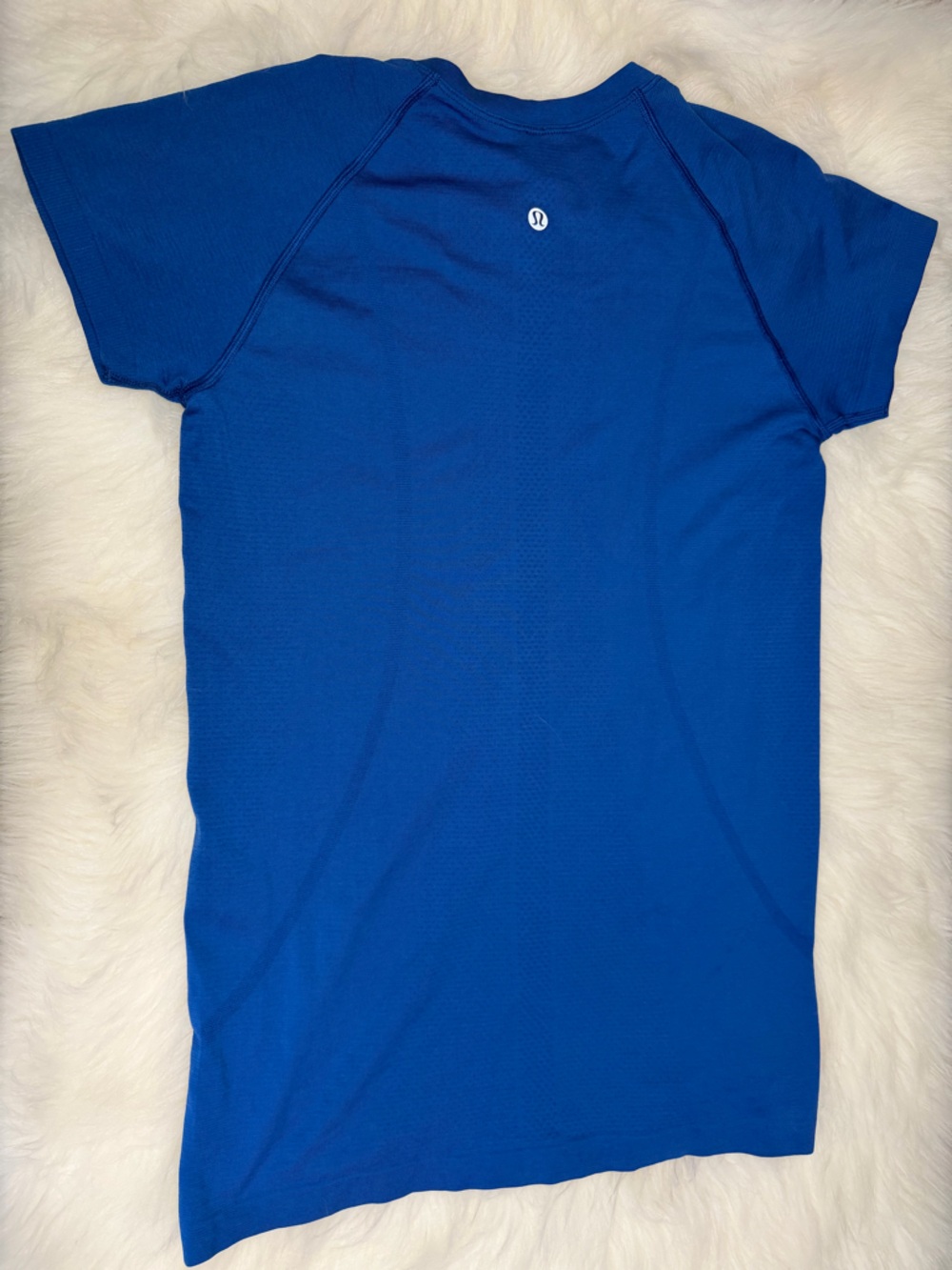 Swiftly Tech Short-Sleeve Shirt 2.0
Hip Length - Picture 2 of 3
